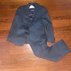 NWOT Ralph Lauren Suit (Boys)